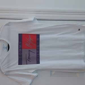 Tommy Hilfiger